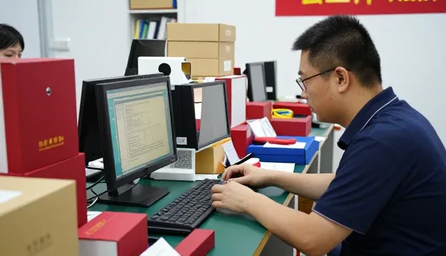 礼品采购等满足复杂环境应用需求